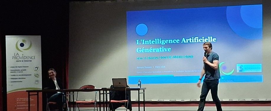 Romain Rissoan, AI keynote speaker, on stage during a talk on generative artificial intelligence
